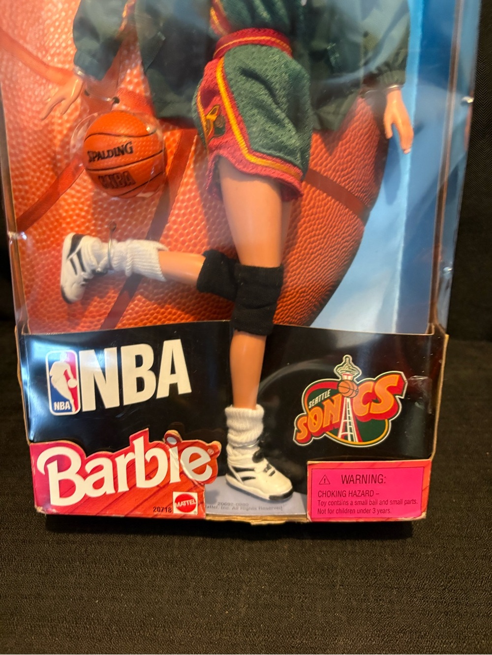 Barbie Doll Seattle Sonics Basketball 1998 Mattel # 20718 Box Dented See Photos - Picture 4 of 9